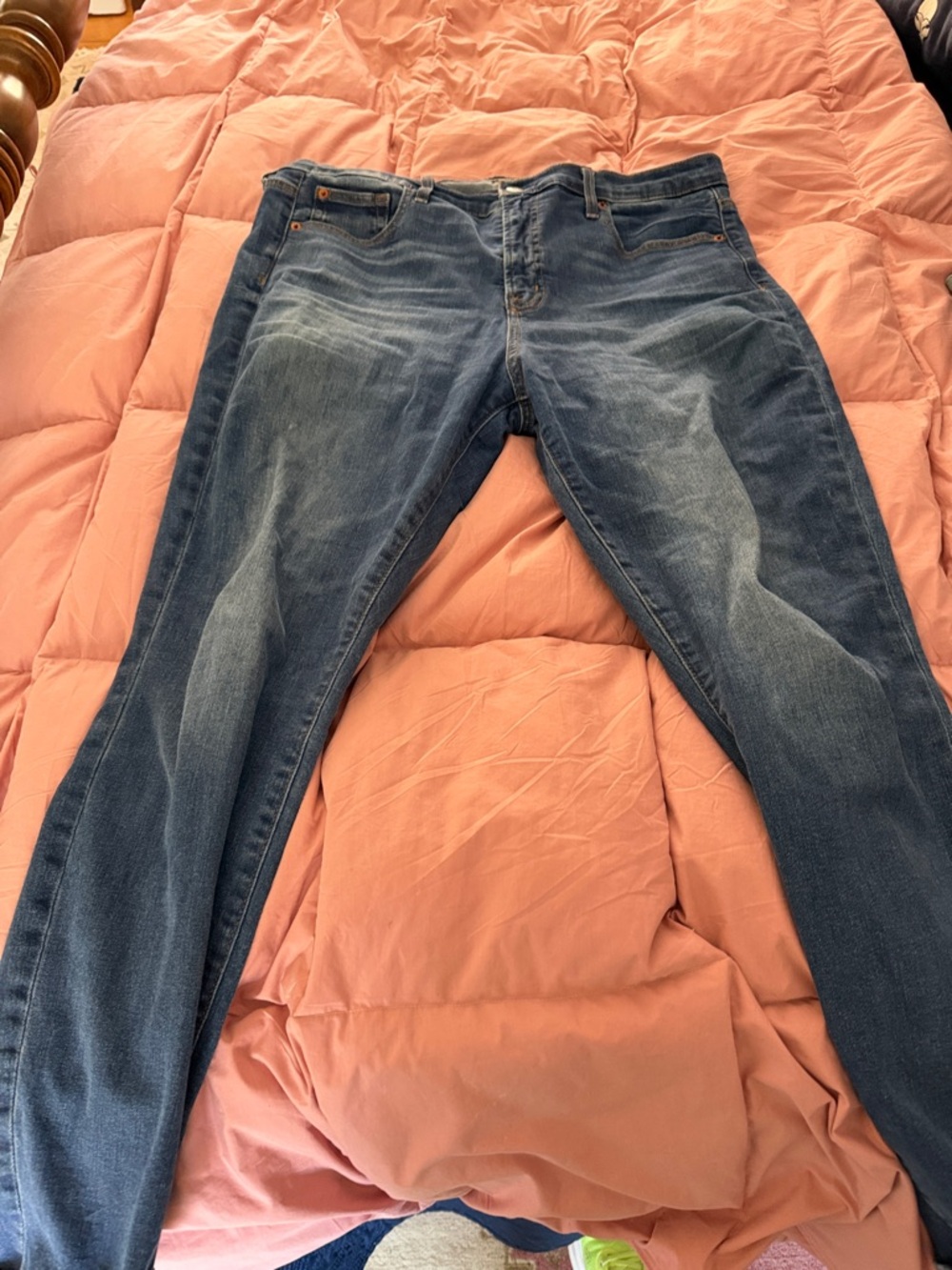 GAP Women's Mid Wash Straight Leg Jeans - Blue